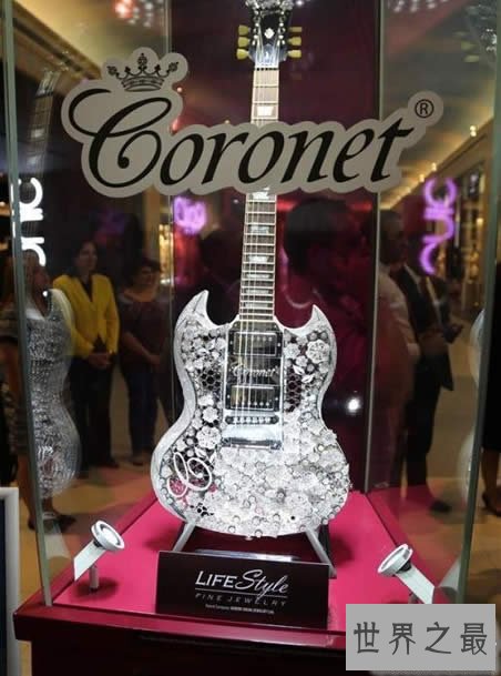 世界上最贵的吉他，香港钻石吉他(价值1300万)