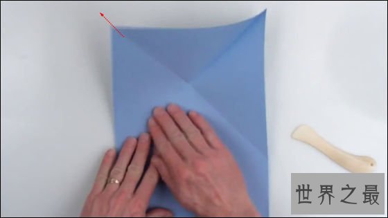 飞的最远的纸飞机，苏珊纸飞机69.14米(附折法)