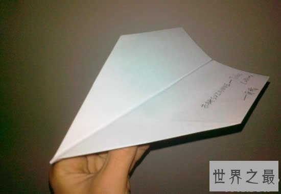 飞的最远的纸飞机，苏珊纸飞机69.14米(附折法)