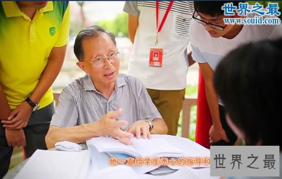 执教生涯最长的语文老师,整整执教55年