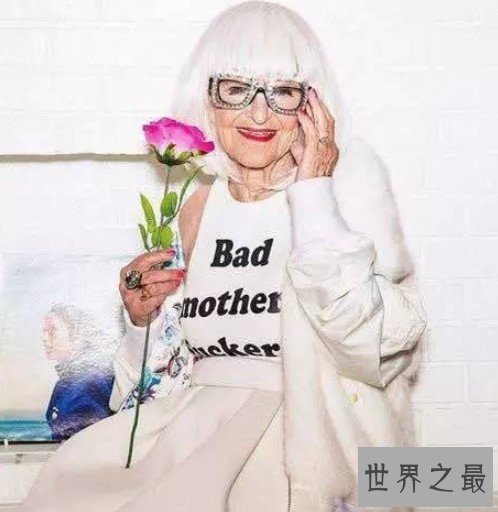 世界上最时尚的老奶奶,获得了超过75万粉丝的关注