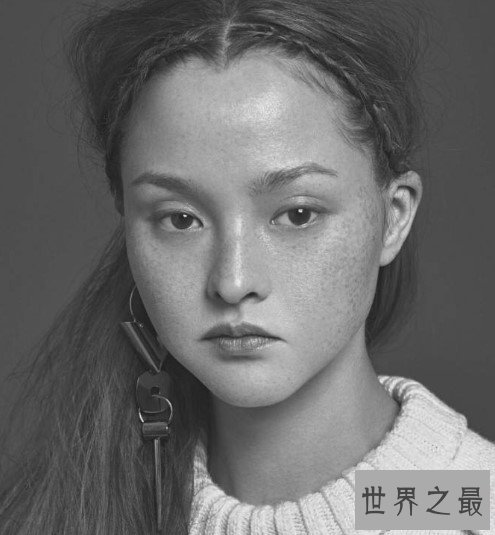 世界上最矮的超模,也被称之为“袖珍名模”