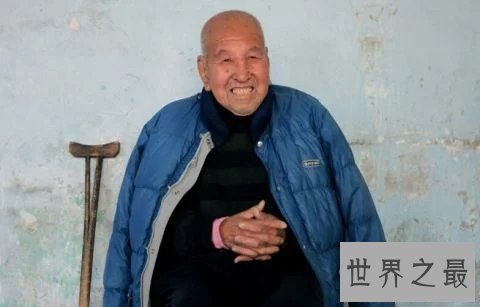 世界上最大的耳朵,长约11厘米,网友:弥勒佛转世?