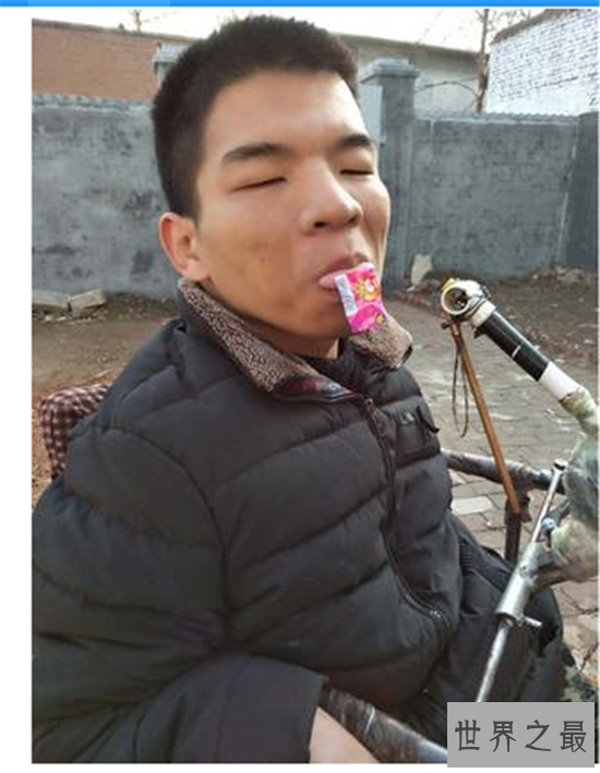 世界上最灵活的舌头,山东一男子用舌头竟然作出这种事!