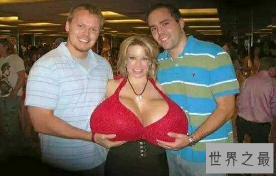 盘点奇葩女性的世界之最,每一个都让人“惊悚”。