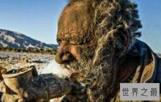 人类最长时间不洗澡记录，想想都觉得难受。