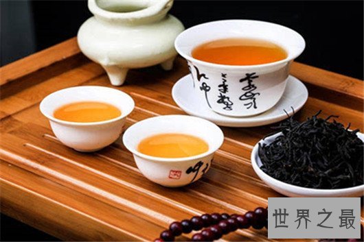 美白牙齿的十个简单办法，连香蕉皮也可以美白牙齿