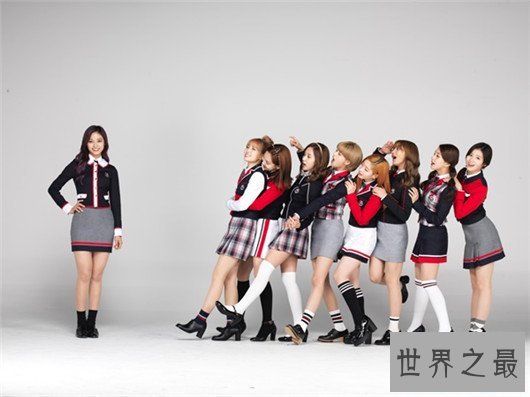 韩国学生居然羡慕中国校服,最淑女的韩国校服做错了什么