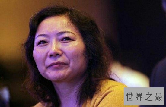 中国女首富杨惠妍，被称为最美女首富，资产达到439亿人民币