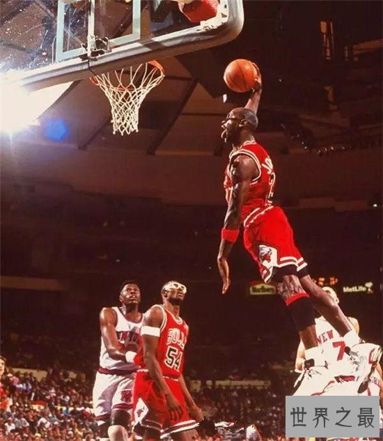 NBA最闪亮的篮球运动员 超强实力震撼全场