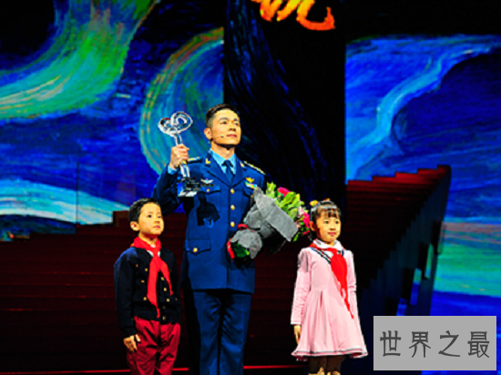 2018感动中国人物事迹，温暖的力量就在你我身边