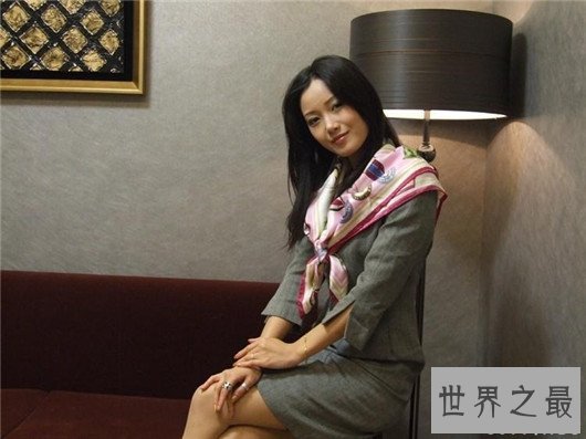 空姐生活照流出,光鲜的外表与私下生活判若两人