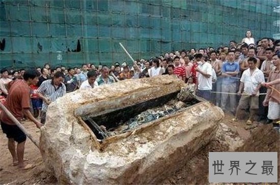 十大中国灵异事件 重庆红衣男孩事件至今未破解