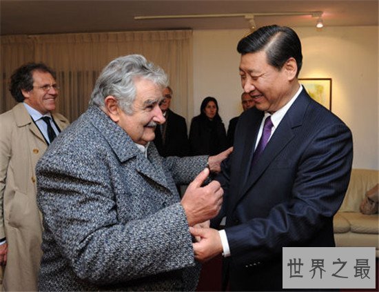 世界最穷总统身价仅有1800美元 不住总统府住农场