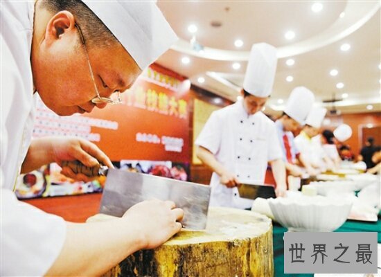 2018十大暴利行业  选择这些行业让你赚到盆满钵满