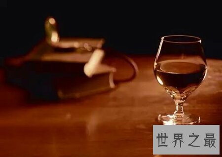 最贵的酒是中国的茅台 还是外国的红酒啊