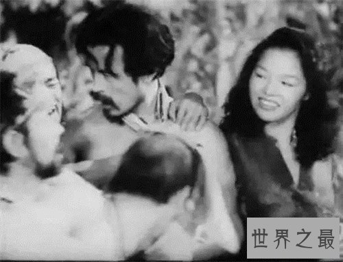 1个女人和32个男人孤岛生活 成为当时最热门话题