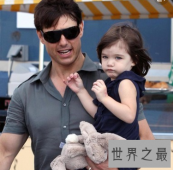 汤姆克鲁斯女儿镁光灯聚焦的小公主 如今却被爸爸抛弃