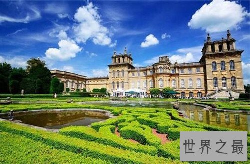 丘吉尔庄园位于什么地方 其是英国最大私人宅院