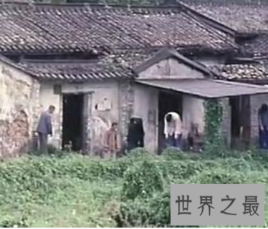 很多恐怖片比较瘆人 那中国恐怖片排行榜前十名呢