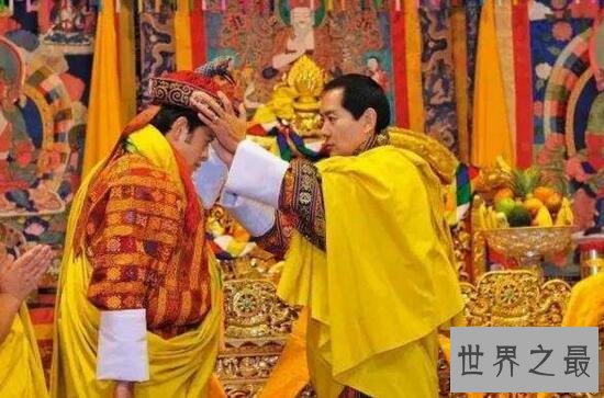 第五代不丹国王旺楚克,世界上最帅最年轻的国王