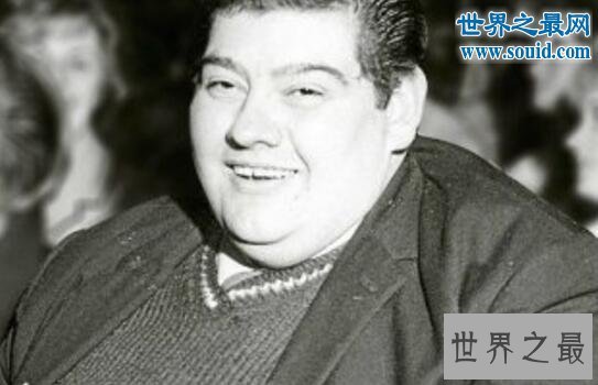 世界上最长时间不吃饭的人,禁食382天减肥