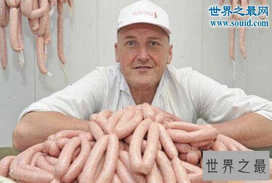世界第一快手,肉店老板1分钟做62根香肠