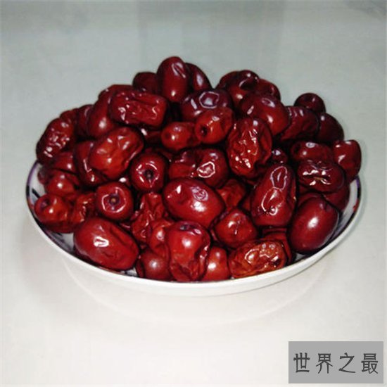 黑枣和红枣的区别,两者之间的挑选也有所不同