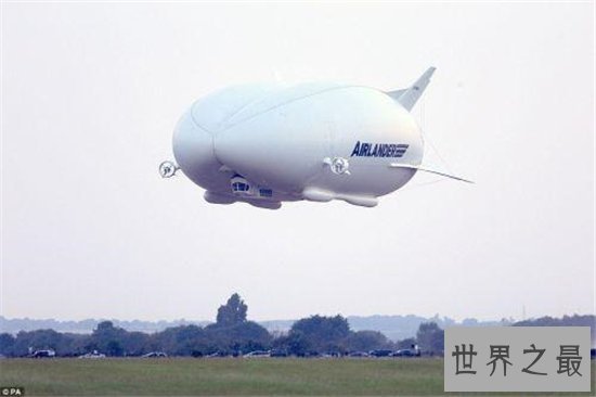 史上最慢坠机,慢出天际民众还以为这是正常下降!