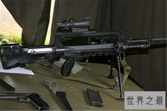 世界十大名枪,中国95式突击步枪比AK47更牛逼