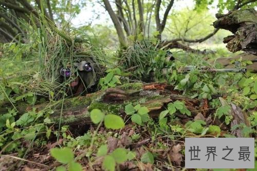 狙击手是世界上最危险的兵种,24小时面临死亡的威胁