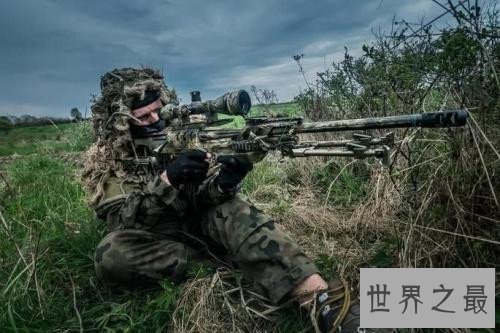 狙击手是世界上最危险的兵种,24小时面临死亡的威胁