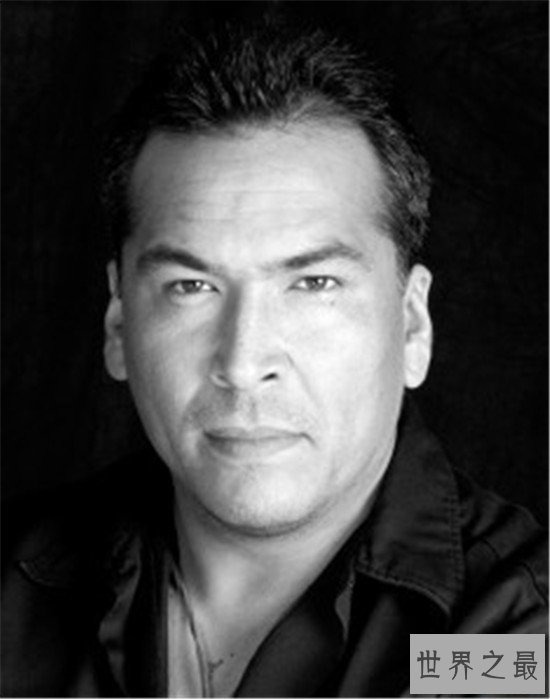 全球十大空难幸存者,正可谓大难不死必有后福