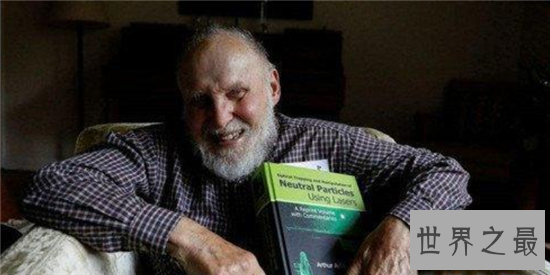 全球十大空难幸存者,正可谓大难不死必有后福