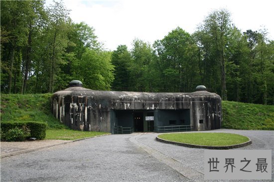 马奇诺防线受法国重视,也对人们造成一定的影响