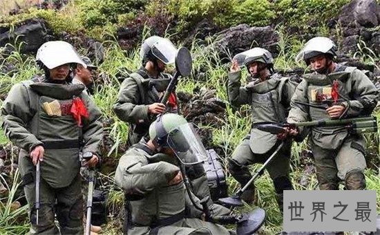 中越边境冲突,中国非法移民持枪抵抗越南军方