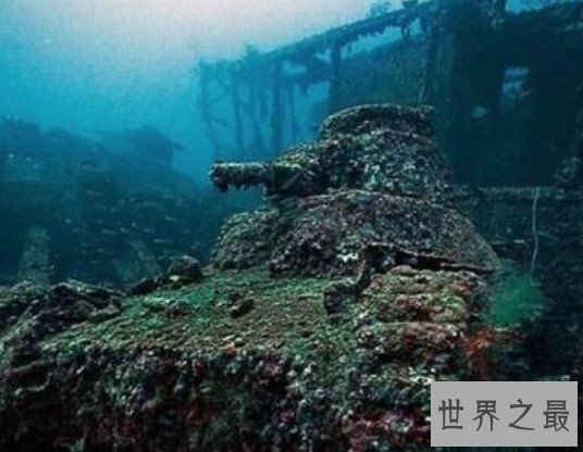 世界上最恐怖的湖泊,特鲁克泻湖