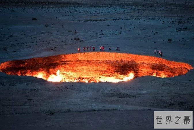 世界最久天然气燃烧坑号称地狱之门,到现在都没熄灭