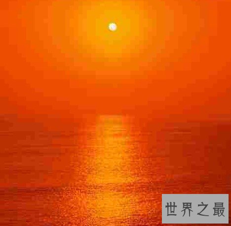 世界上最热的海,颜色为红色,高达32度