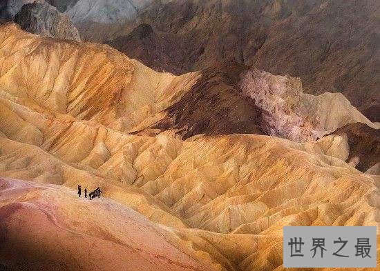 美国死人谷非常恐怖,一年最高温度可达70摄氏度