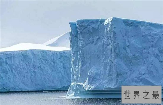 南极冰盖坚硬厚重且广阔,如今采用卫星监控勘测