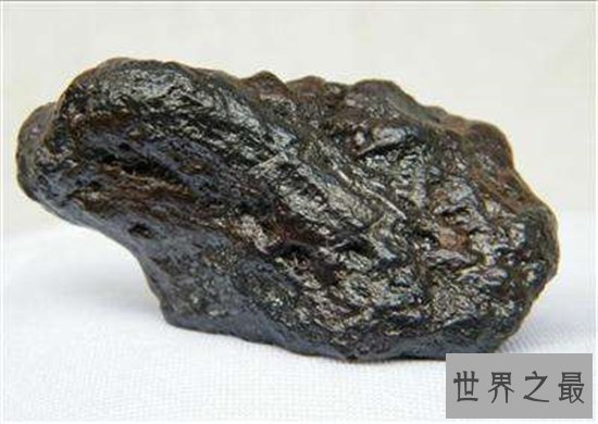 在地球上发现的前10家最大的陨石排行榜,最大的竟60吨!