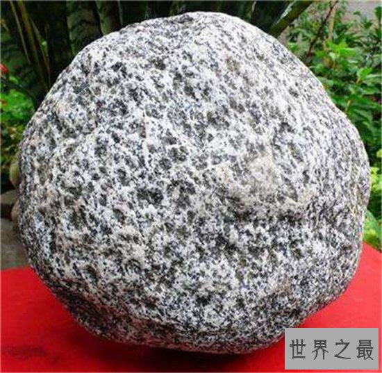 在地球上发现的前10家最大的陨石排行榜,最大的竟60吨!