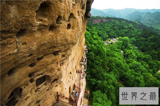 中国四大石窟,艺术宝库之——麦积山石窟