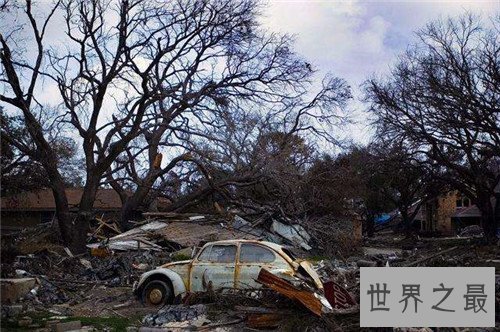 美国历史上最可怕的飓风,一场飓风过后损失400亿美元