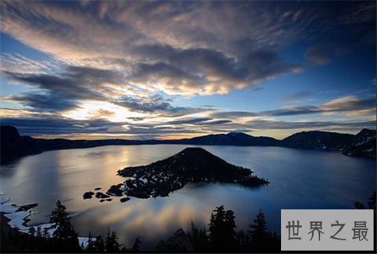 世界十大最美火山口湖泊,美丽的背后暗藏杀机