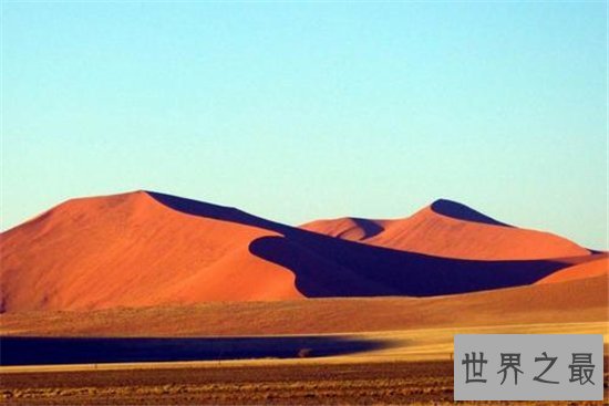 世界上最高的沙丘,325米的沙丘你见过吗?