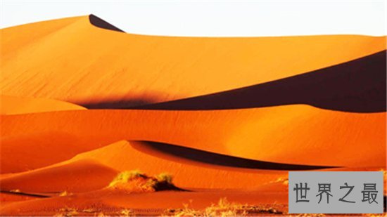 世界上最高的沙丘,325米的沙丘你见过吗?