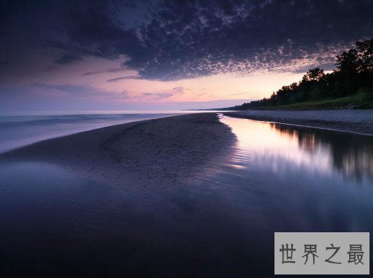 世界十大最深的淡水湖,第一拥有世界五分之一淡水资源