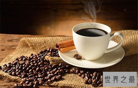 咖啡因过敏会出现中毒现象，应慎重挑选饮品